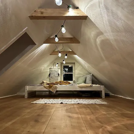 Luxury Unique Cozy Close To The Beach